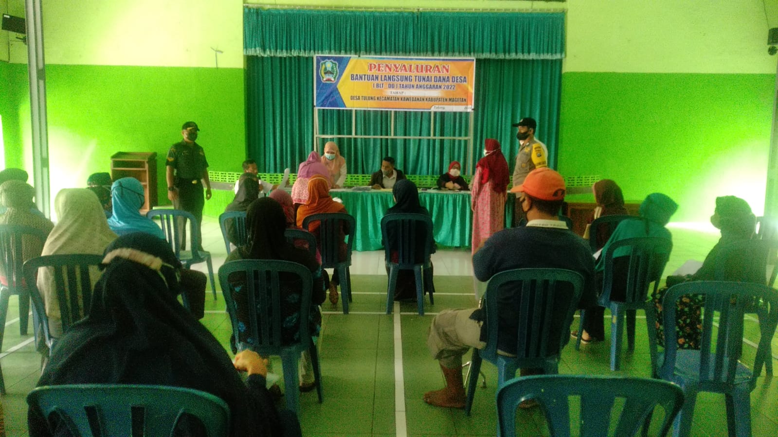 PEMBAGIAN BLT DD APRIL 2022