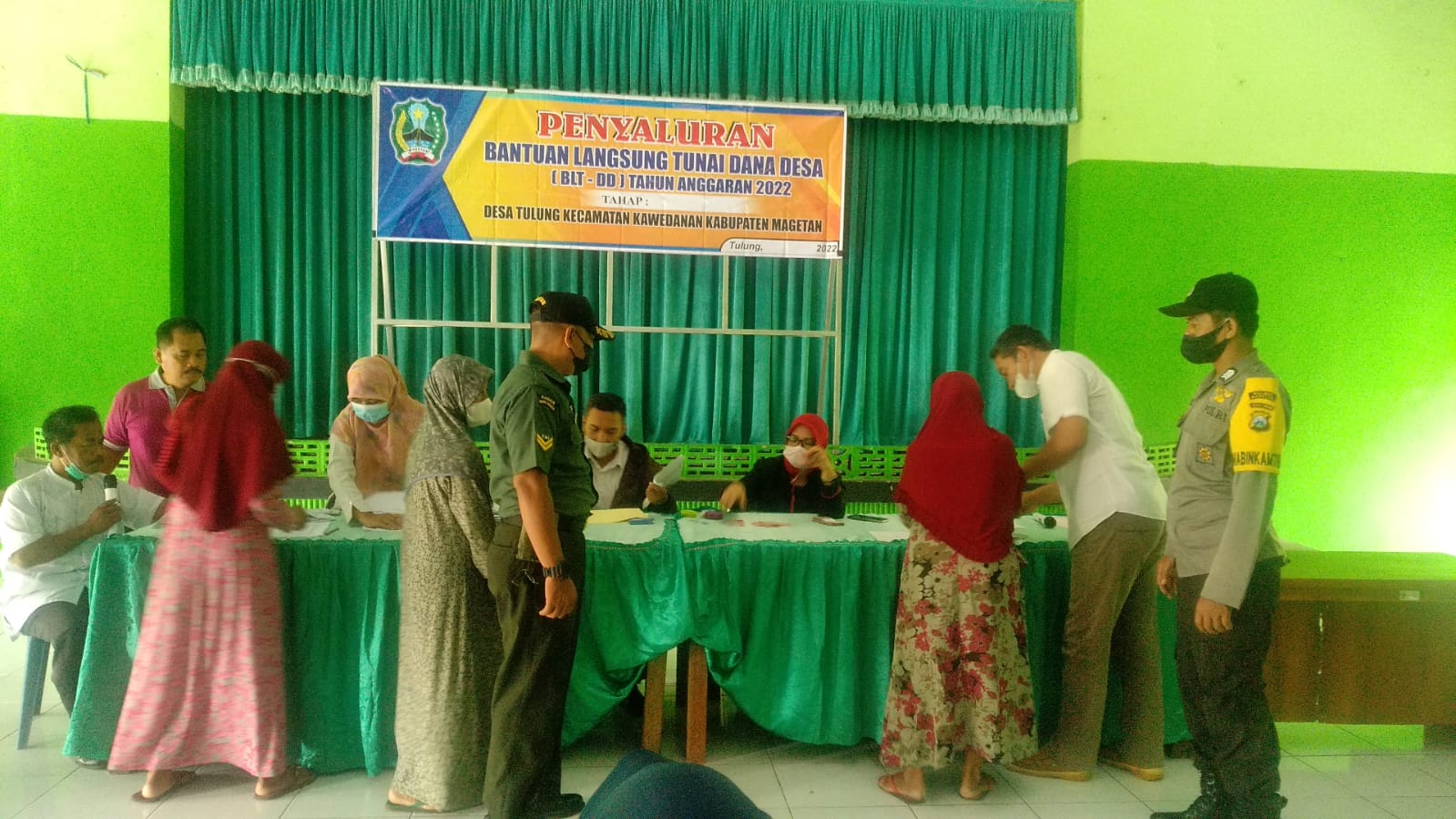 PEMBAGIAN BLT DD APRIL 2022