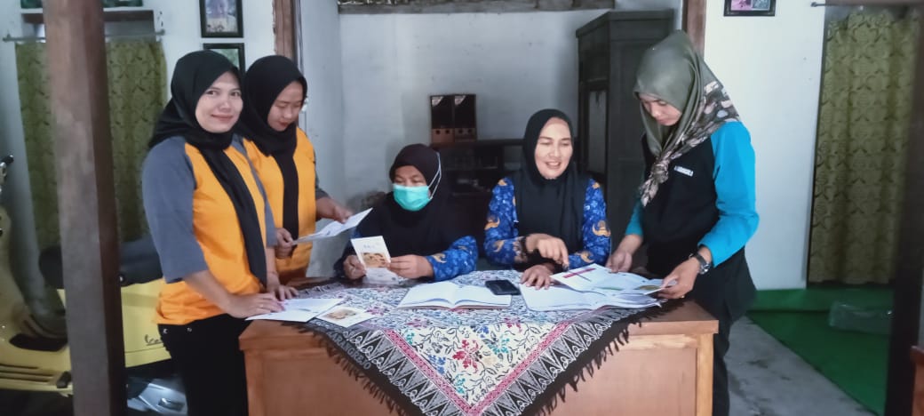 Kegiatan Posyandu Balita yang di selenggarakan di wilayah Dusun Gandu