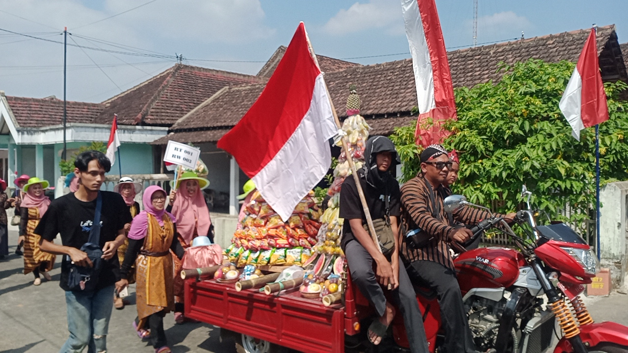 KIRAB BERSIH DESA BULU 2023