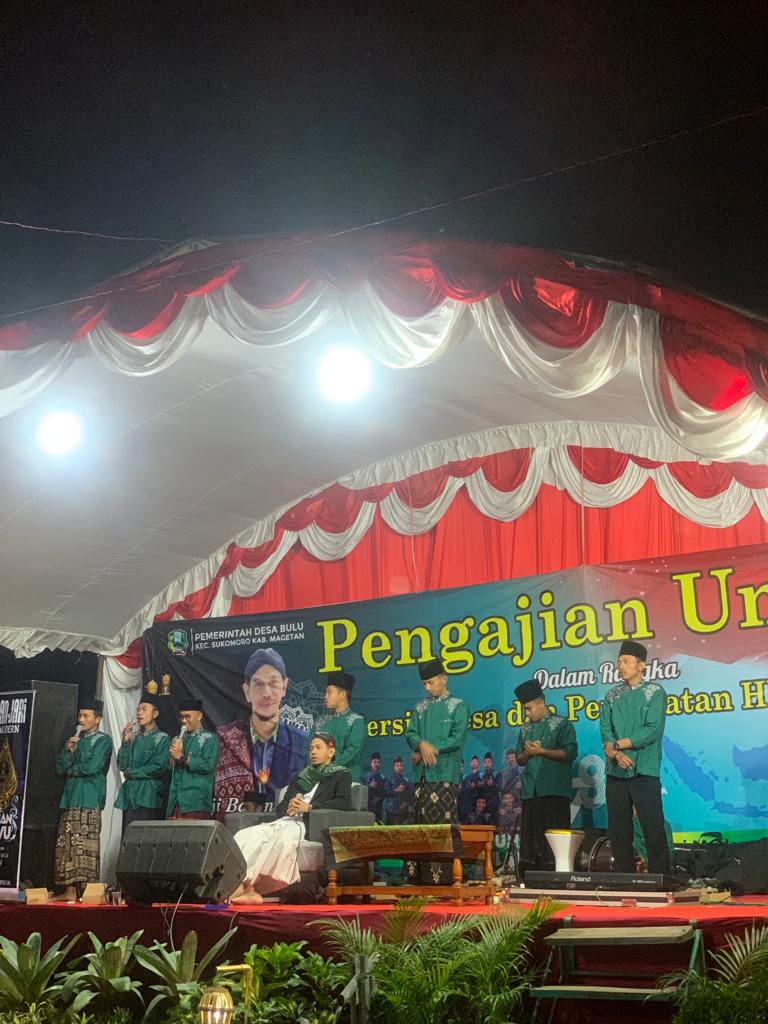 Pengajian Umum Dalam Rangka Bersih Desa Bulu dan Memperingati Hari Kemerdekaan RI