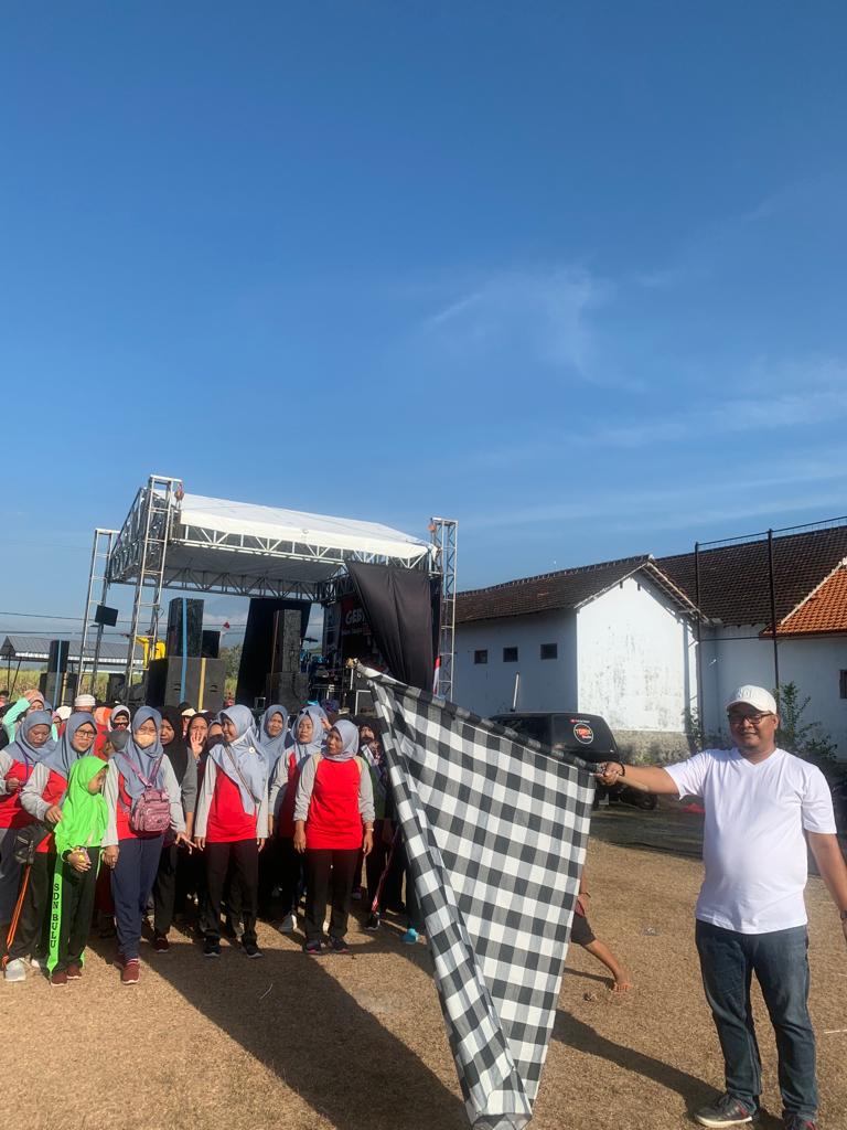 Acara Jalan Sehat Dalam Rangka Bersih Desa Bulu Tahun 2023