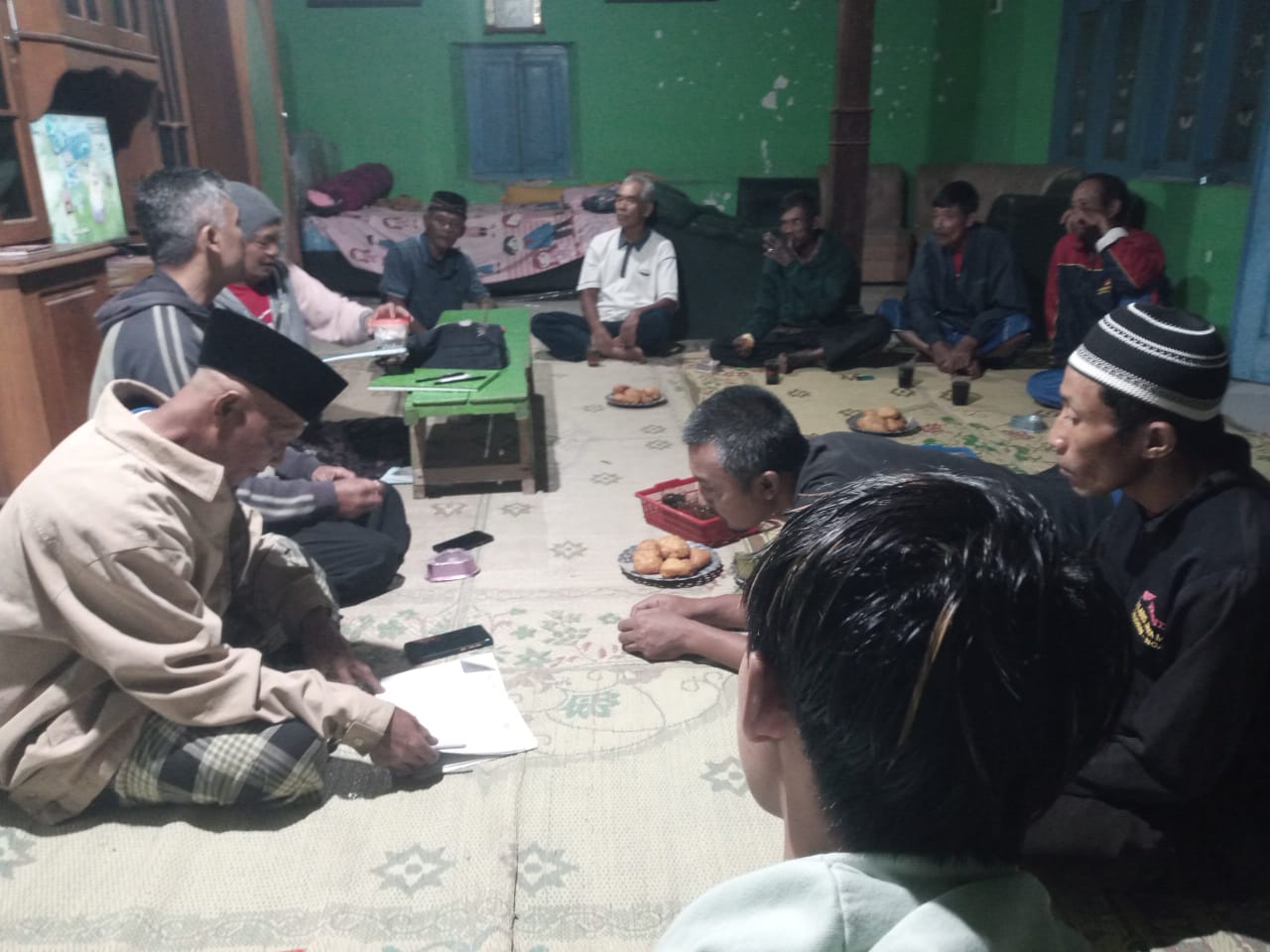 KUMPULAN DAN ARISAN RUTIN WARGA RT 008 RW 001 DUKUH GODOH