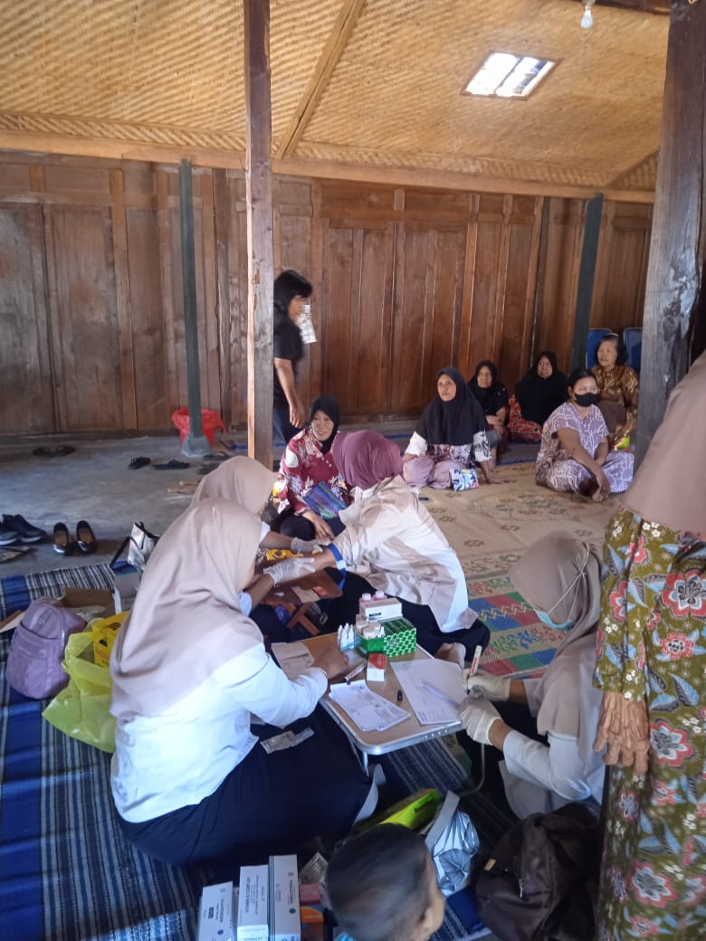 Posbindu Lansia Dusun Bapang Desa Tulung 16-10-2024