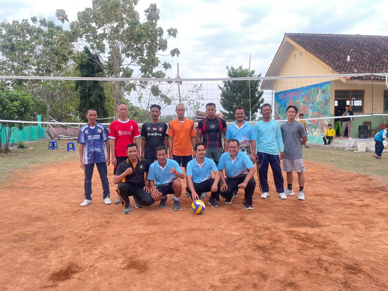 Pertandingan voly